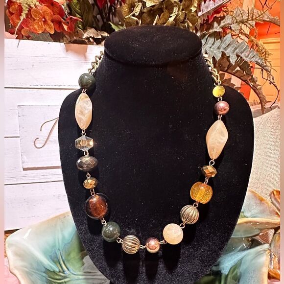 Erica Lyons Browns Animal Print Colors Necklace 20” *Free Matching Earrings* - Picture 1 of 5